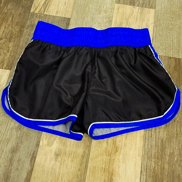 Girls athletic shorts 8/10 - Picture 1 of 2